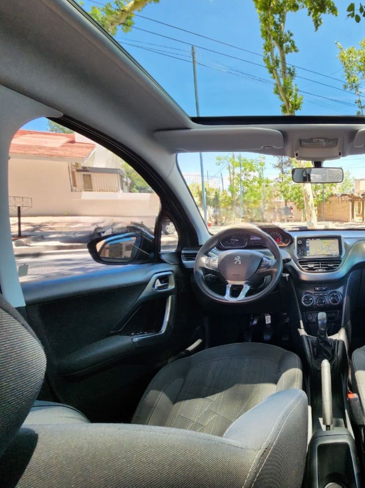 Peugeot 208 Usado en Mendoza, deRuedas