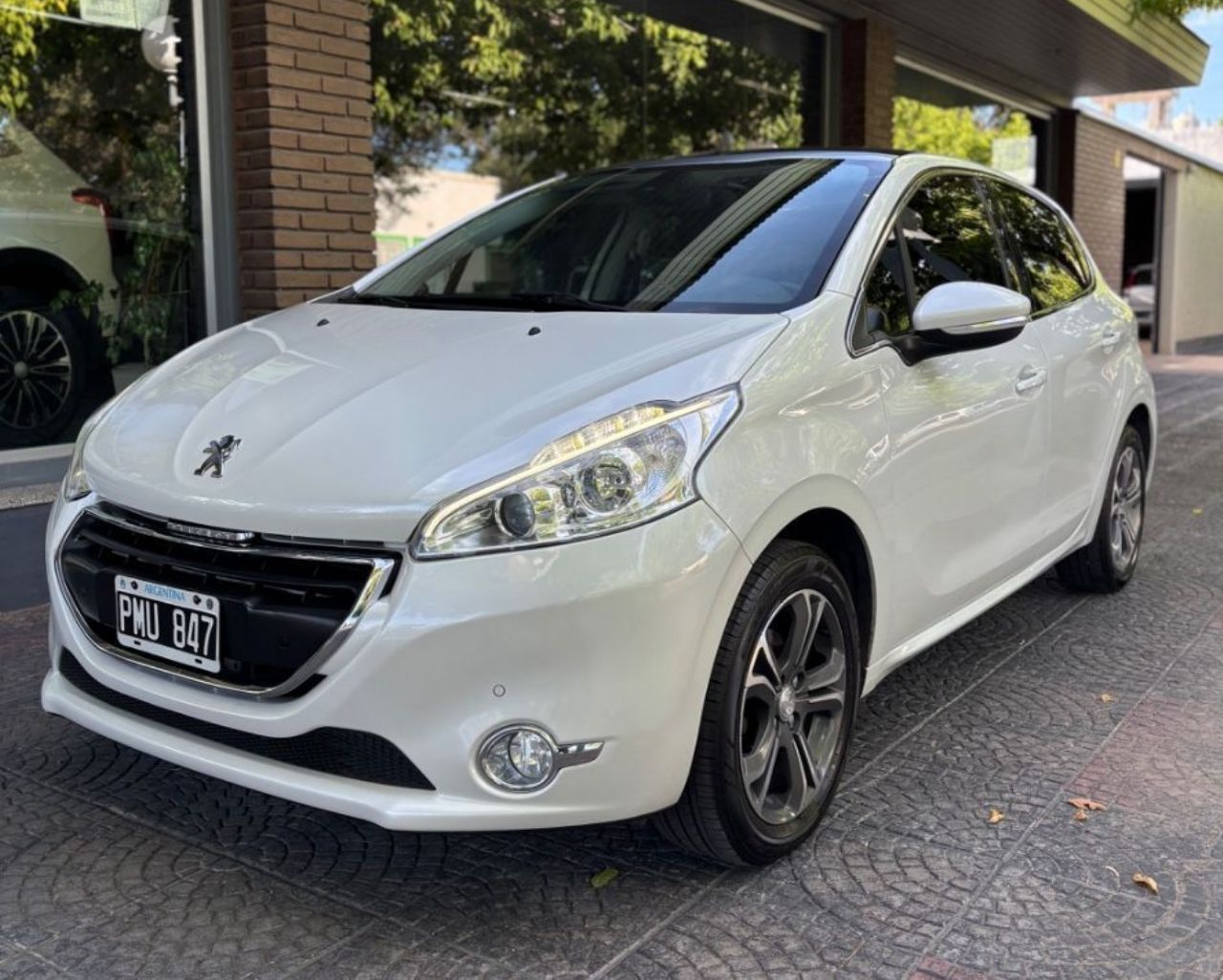 Peugeot 208 Usado Financiado en Mendoza, deRuedas