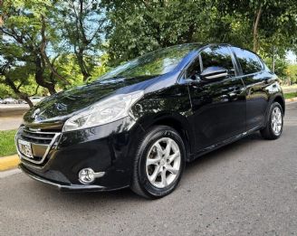 Peugeot 208 Usado en Mendoza Financiado