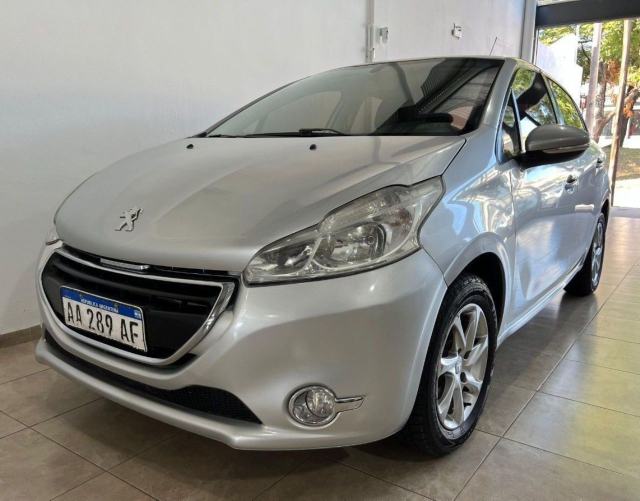 Peugeot 208 Usado Financiado en Córdoba, deRuedas