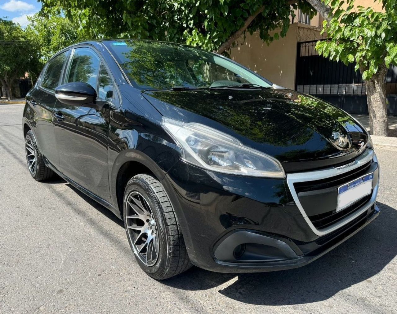 Peugeot 208 Usado en Mendoza, deRuedas