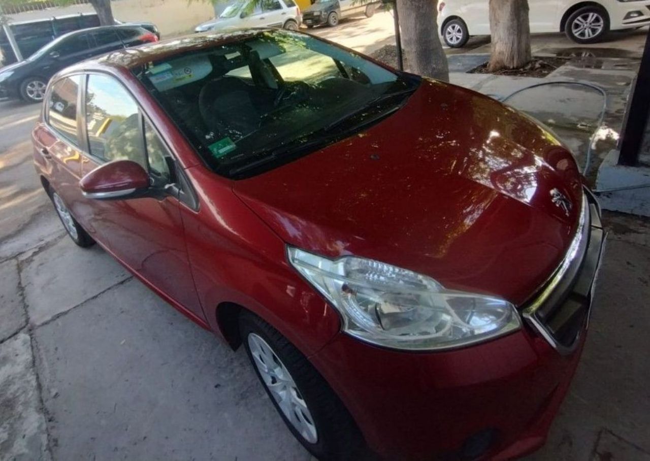 Peugeot 208 Usado en Mendoza, deRuedas