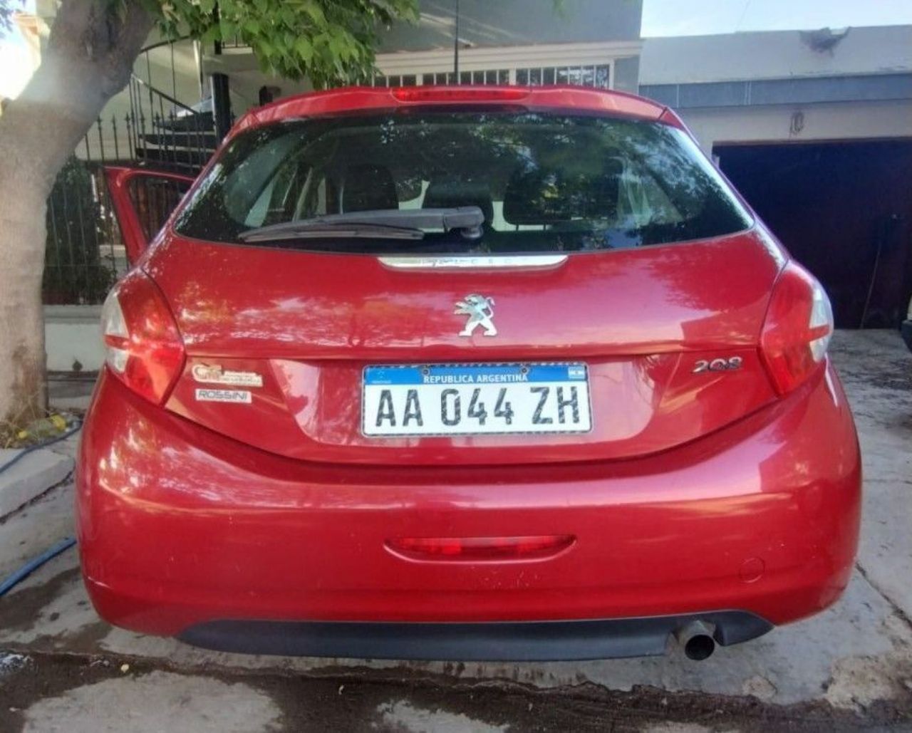 Peugeot 208 Usado en Mendoza, deRuedas