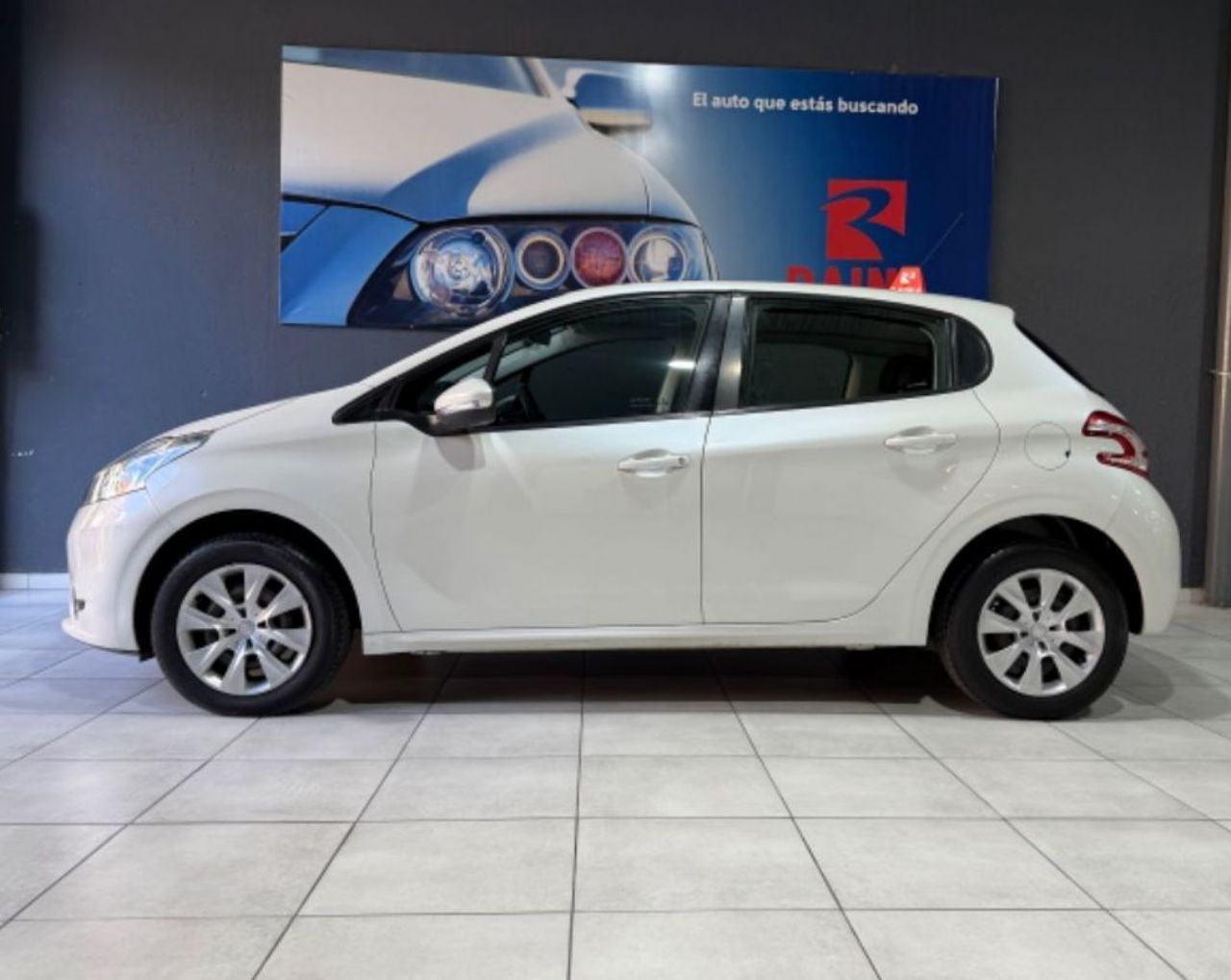 Peugeot 208 Usado en Mendoza, deRuedas