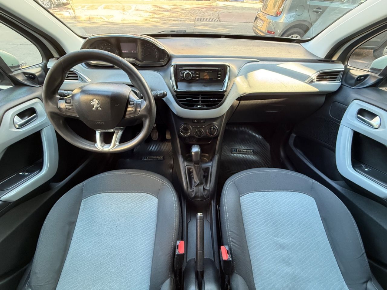 Peugeot 208 Usado en Mendoza, deRuedas