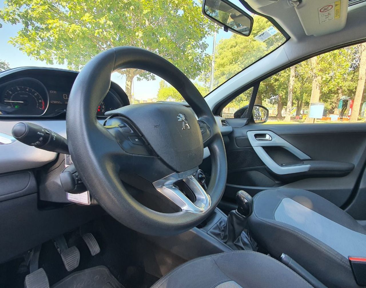 Peugeot 208 Usado Financiado en Córdoba, deRuedas