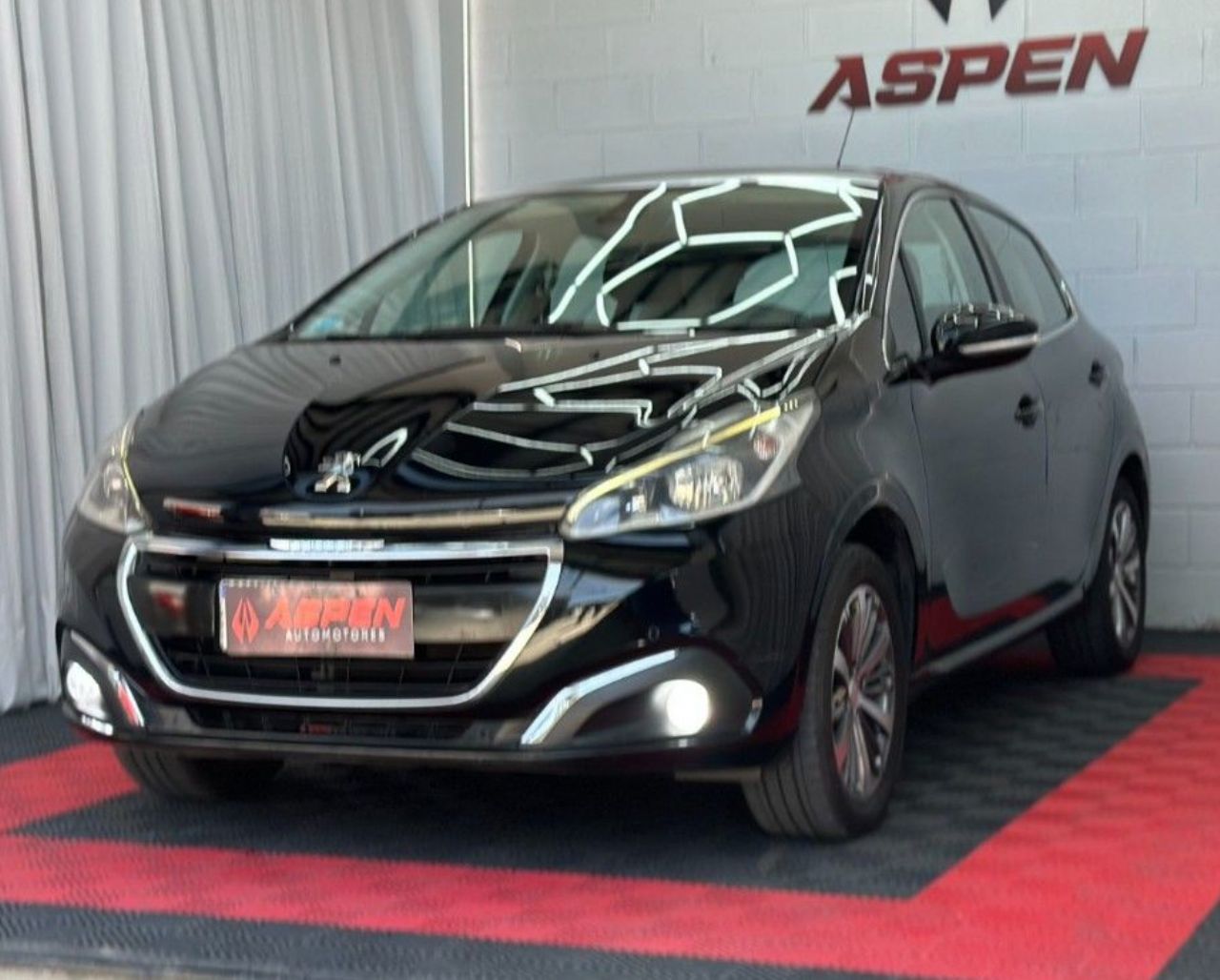 Peugeot 208 Usado Financiado en Córdoba, deRuedas