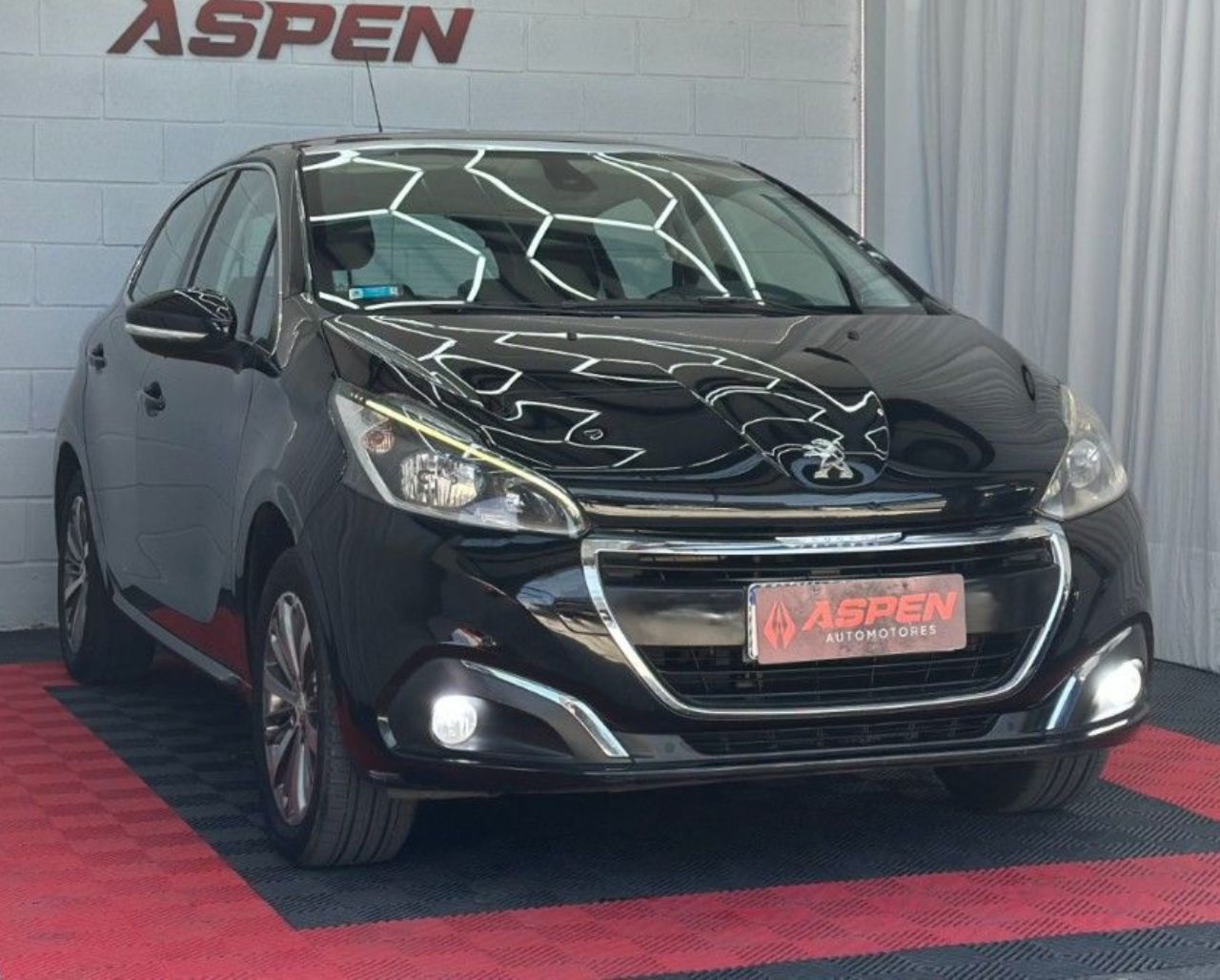 Peugeot 208 Usado Financiado en Córdoba, deRuedas