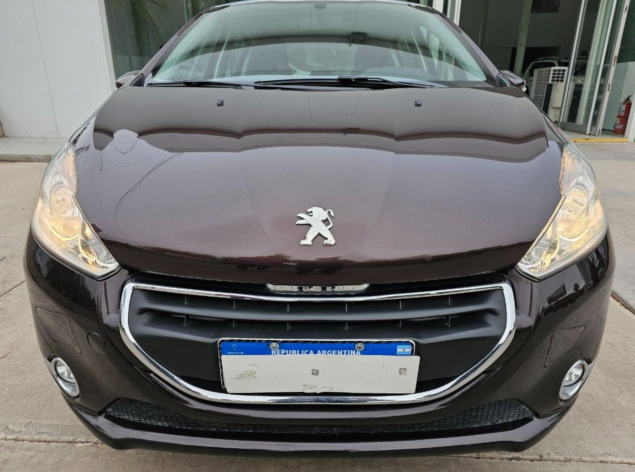 Peugeot 208 Usado en Mendoza, deRuedas