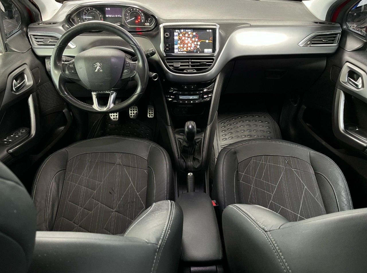 Peugeot 208 Usado Financiado en Córdoba, deRuedas