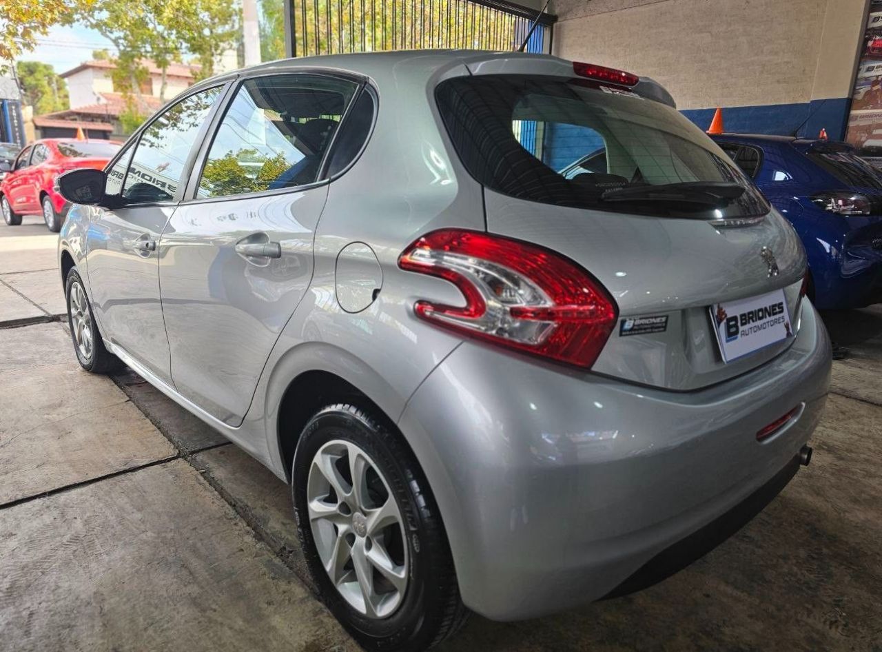 Peugeot 208 Usado en Mendoza, deRuedas