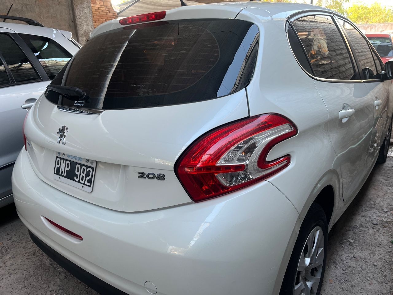 Peugeot 208 Usado Financiado en Mendoza, deRuedas
