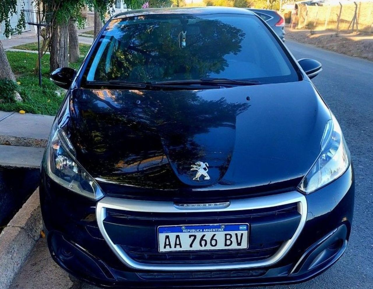 Peugeot 208 Usado en Mendoza, deRuedas
