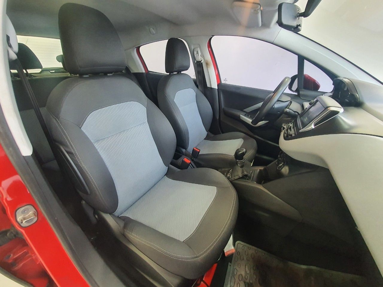 Peugeot 208 Usado en Mendoza, deRuedas