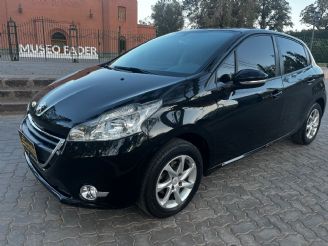 Peugeot 208 Usado en Mendoza