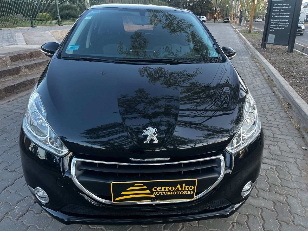 Peugeot 208 Usado en Mendoza, deRuedas