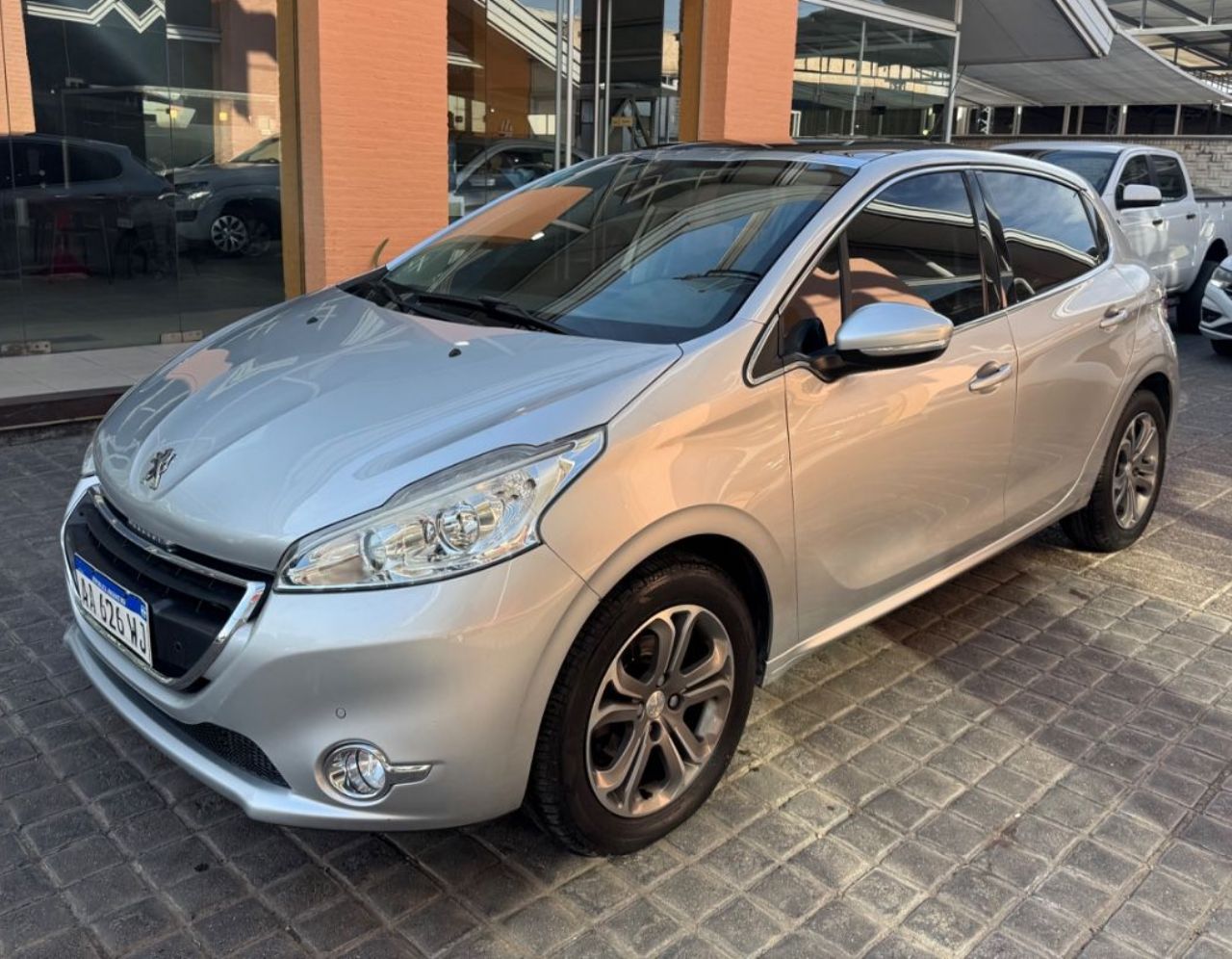 Peugeot 208 Usado en Mendoza, deRuedas