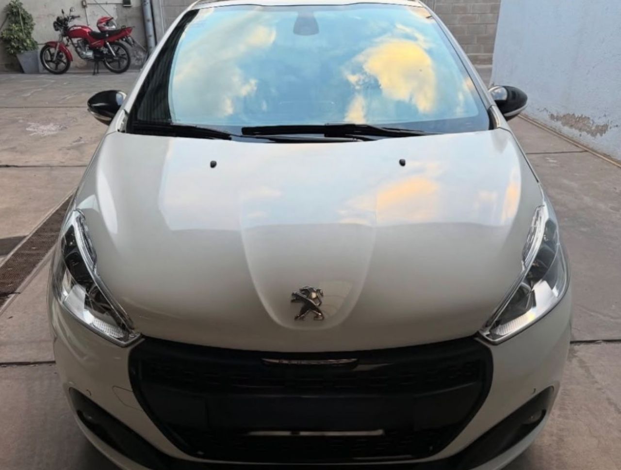 Peugeot 208 Usado en Mendoza, deRuedas