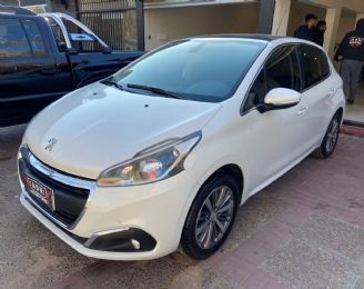 Peugeot 208 Usado en Mendoza
