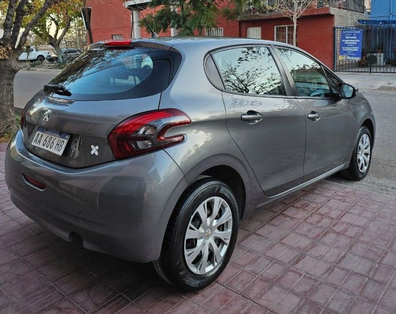 Peugeot 208 Usado en Mendoza, deRuedas