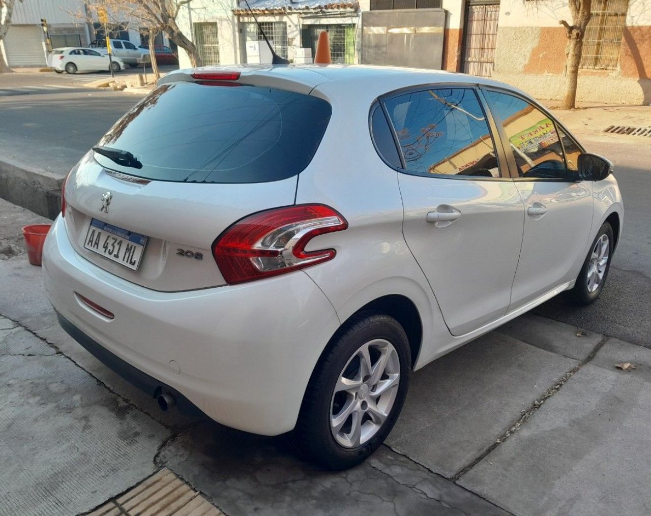 Peugeot 208 Usado en Mendoza, deRuedas