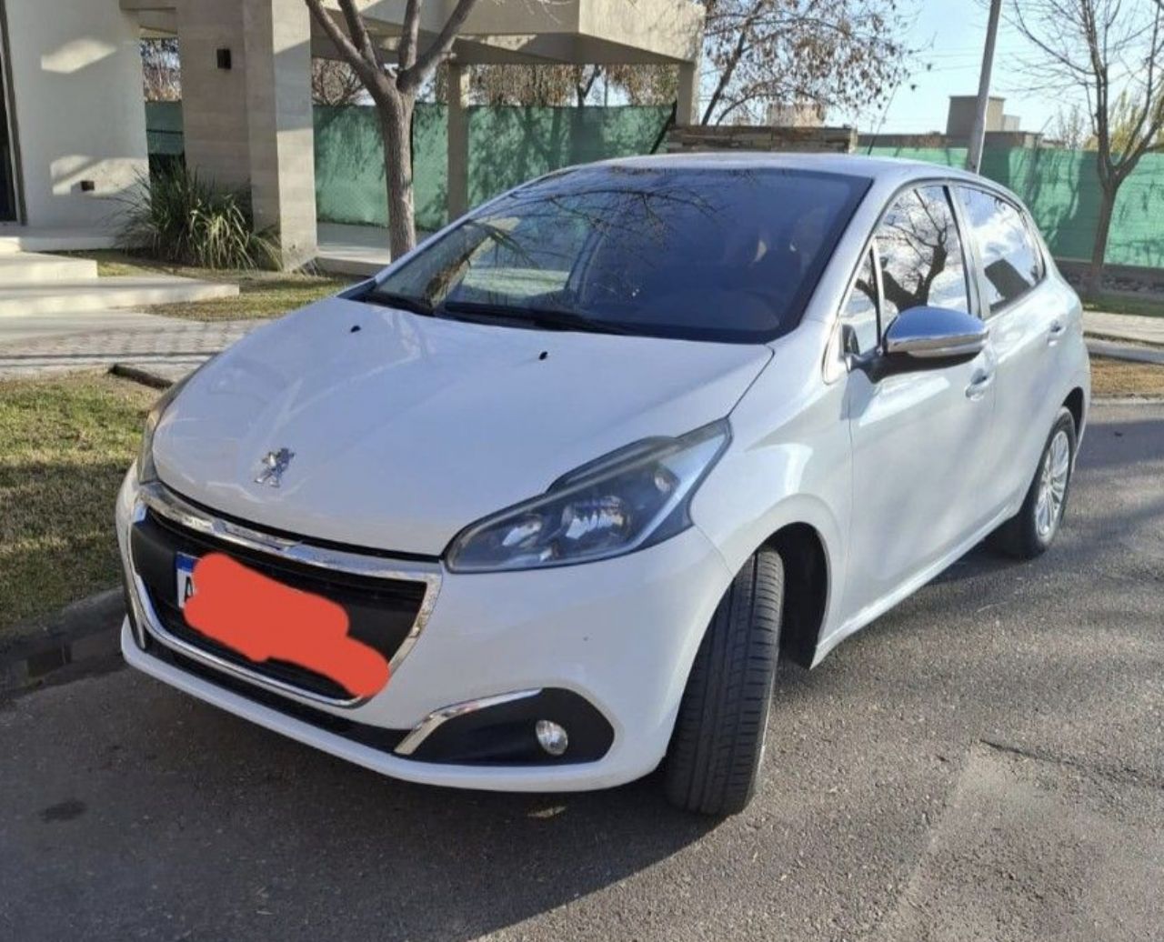Peugeot 208 Usado en Mendoza, deRuedas