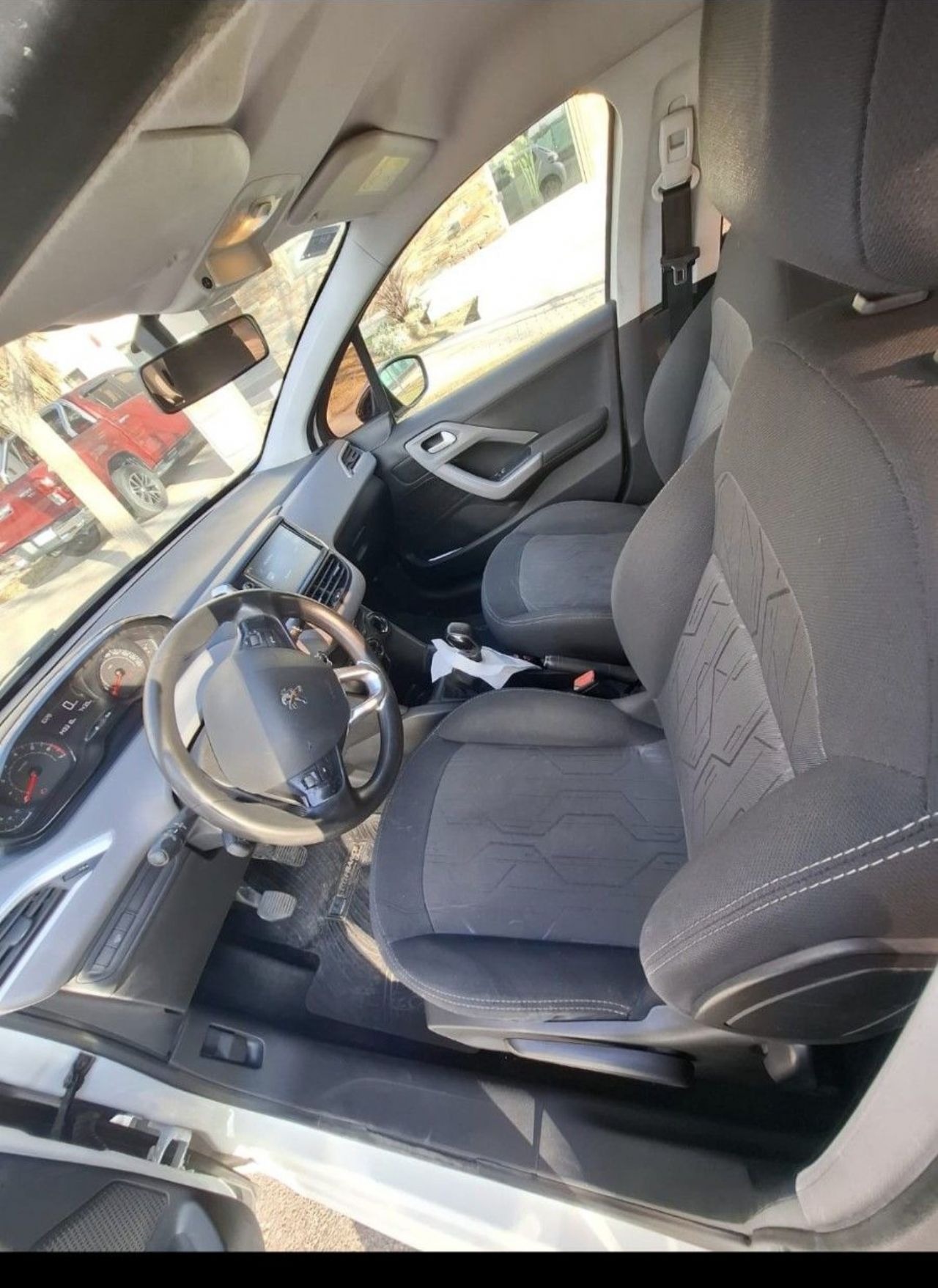 Peugeot 208 Usado en Mendoza, deRuedas