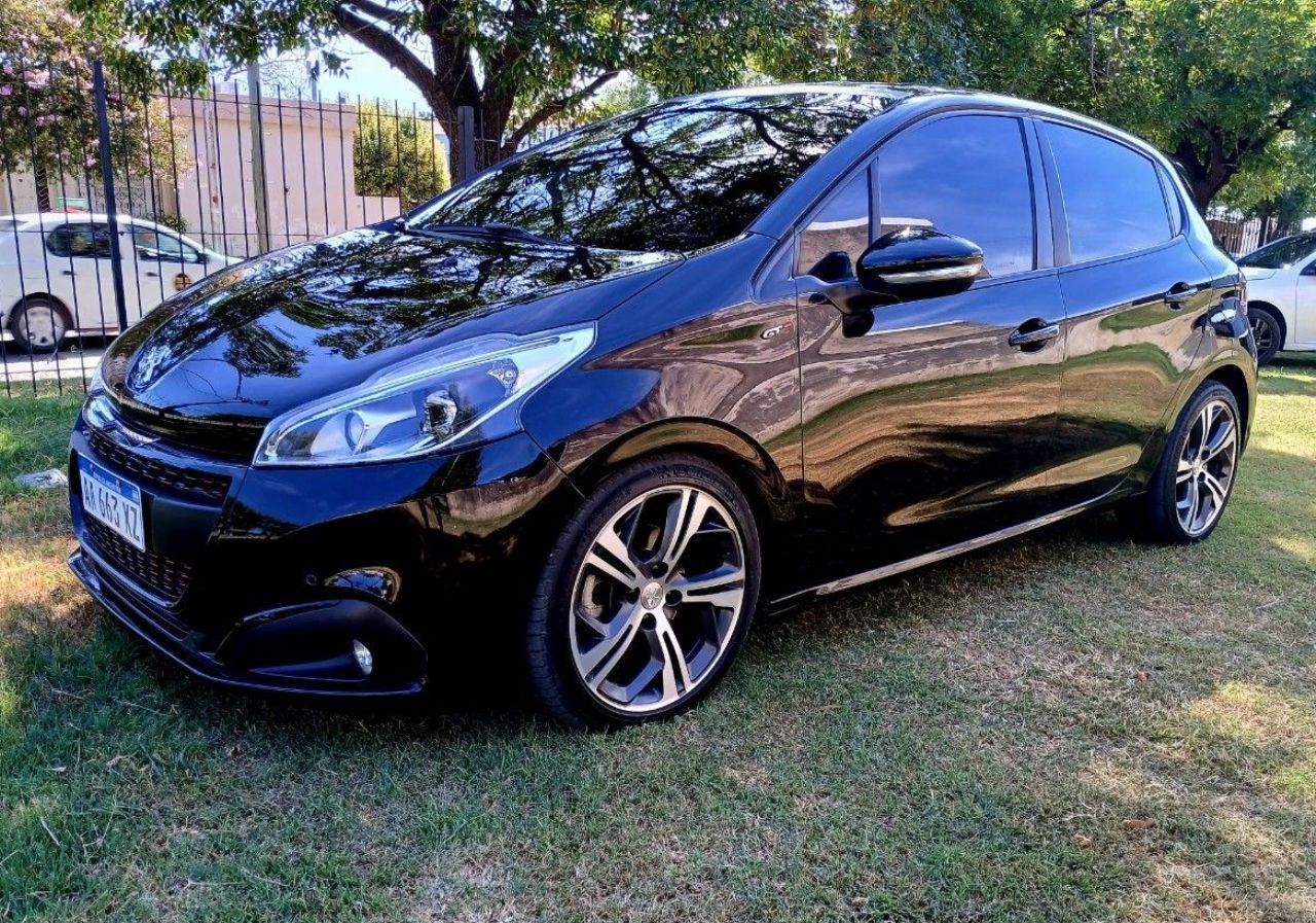 Peugeot 208 Usado en Santa Fe, deRuedas