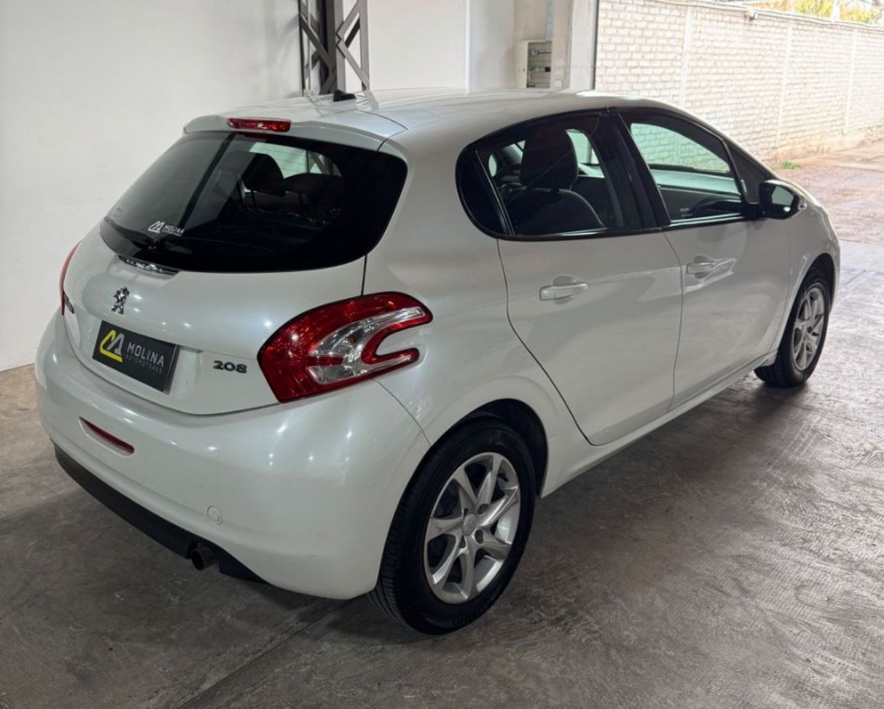 Peugeot 208 Usado Financiado en Mendoza, deRuedas