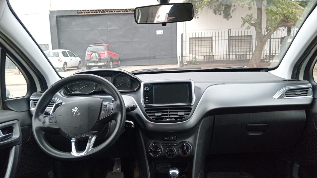 Peugeot 208 Usado Financiado en Córdoba, deRuedas