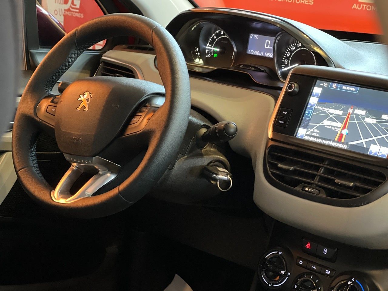 Peugeot 208 Usado Financiado en Córdoba, deRuedas