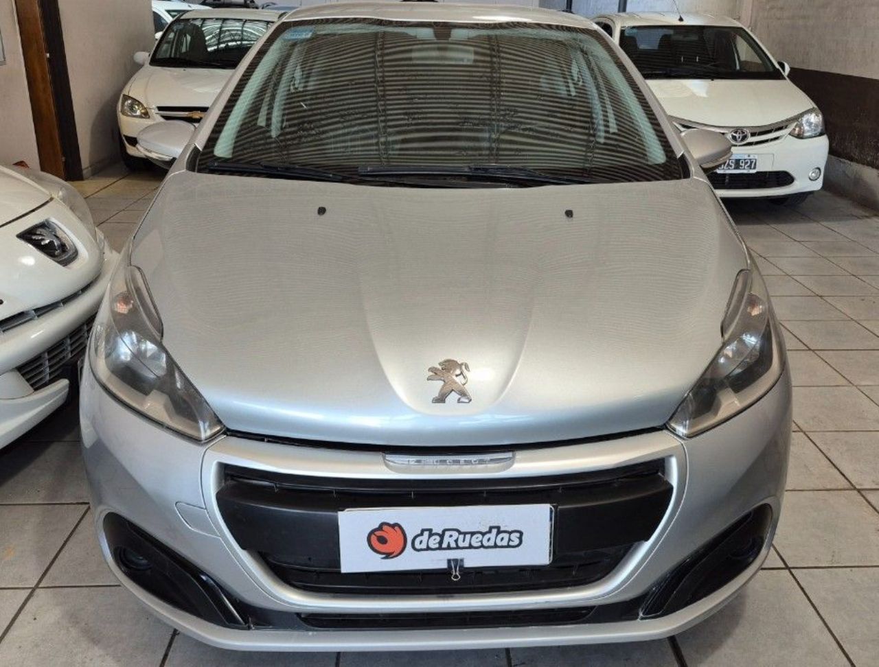 Peugeot 208 Usado Financiado en Mendoza, deRuedas