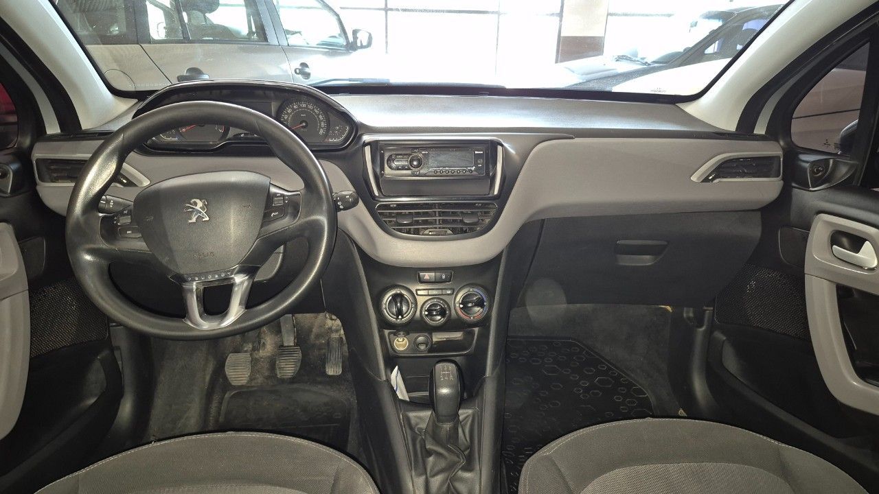 Peugeot 208 Usado Financiado en Mendoza, deRuedas