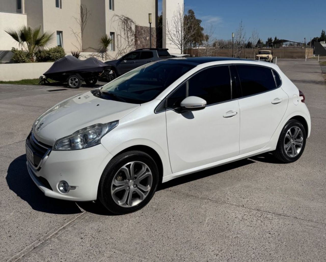 Peugeot 208 Usado en Mendoza, deRuedas
