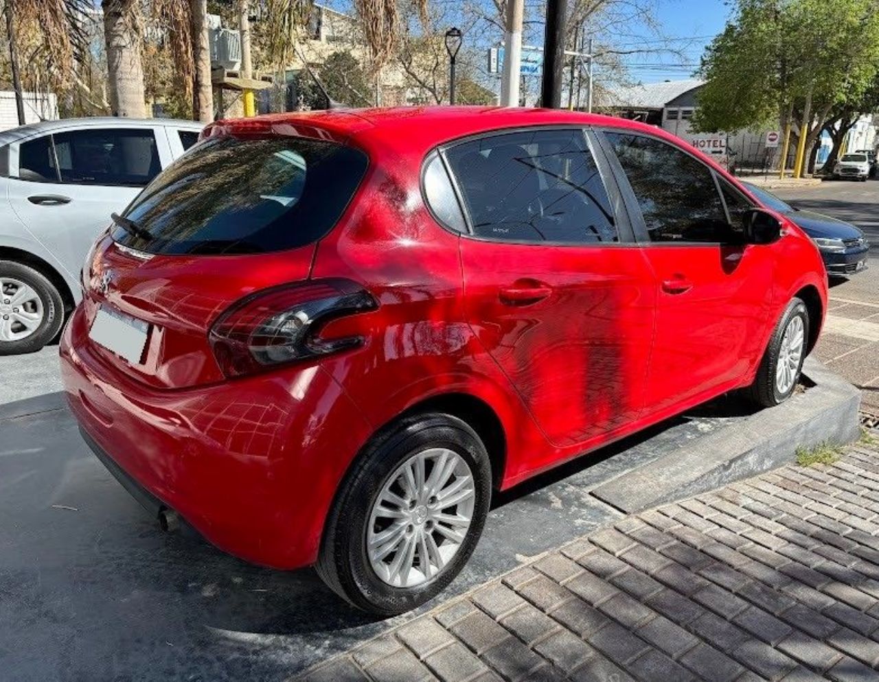 Peugeot 208 Usado en San Juan, deRuedas