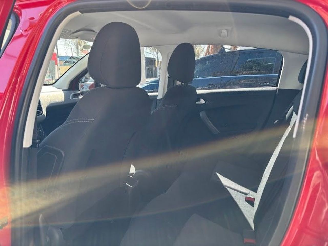 Peugeot 208 Usado en San Juan, deRuedas