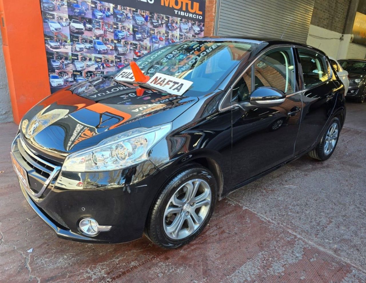 Peugeot 208 Usado Financiado en Mendoza, deRuedas