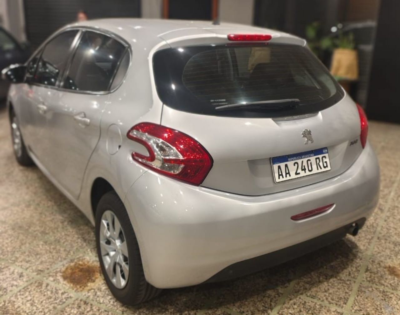 Peugeot 208 Usado Financiado en Córdoba, deRuedas
