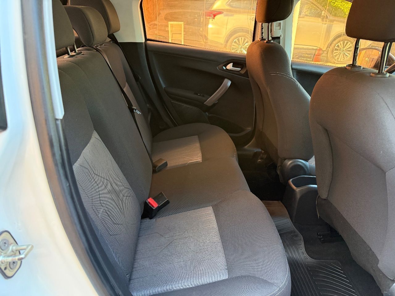 Peugeot 208 Usado Financiado en Mendoza, deRuedas
