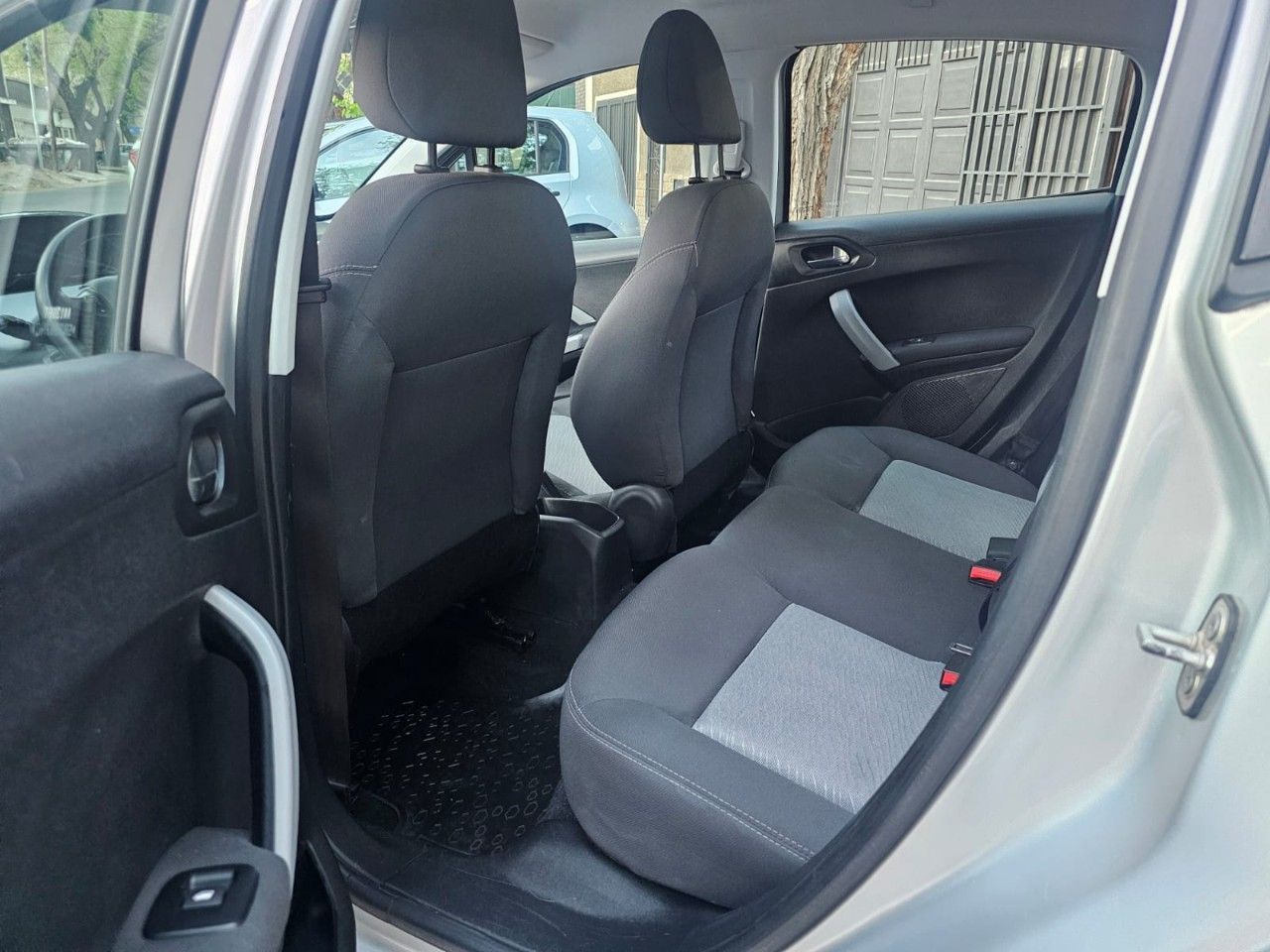 Peugeot 208 Usado Financiado en Mendoza, deRuedas