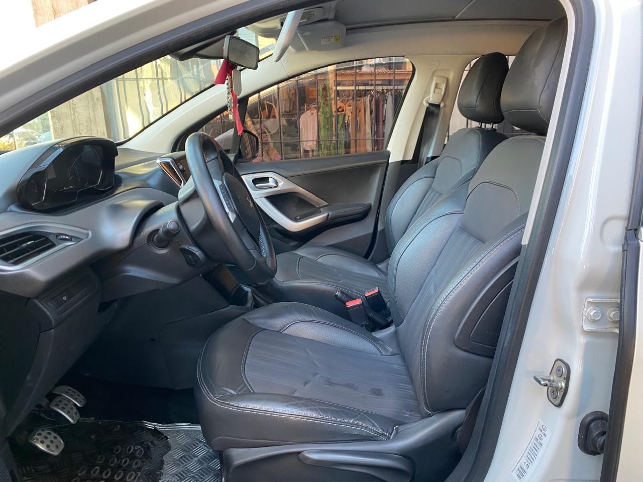 Peugeot 208 Usado Financiado en Córdoba, deRuedas