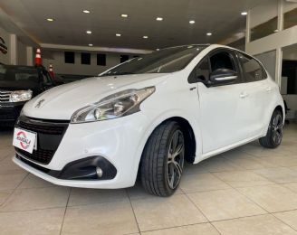 Peugeot 208 Usado en Mendoza Financiado