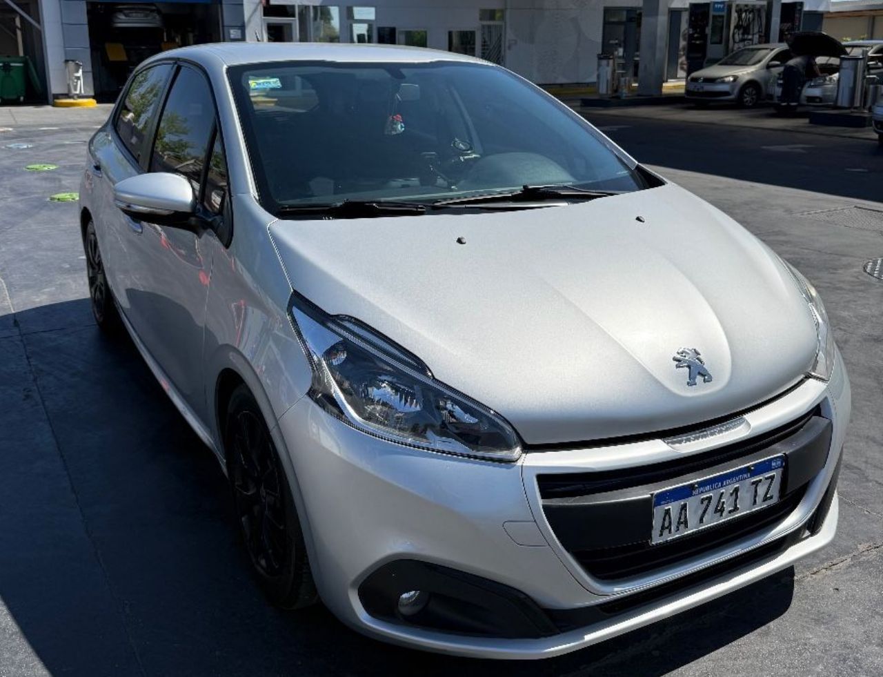 Peugeot 208 Usado en Mendoza, deRuedas