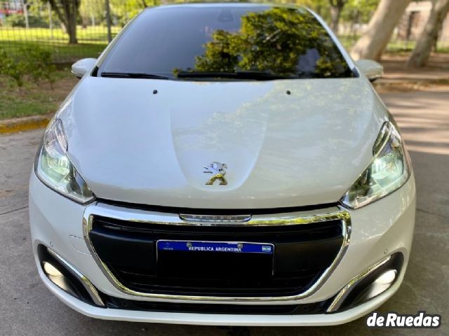 Peugeot 208 Usado en Mendoza, deRuedas