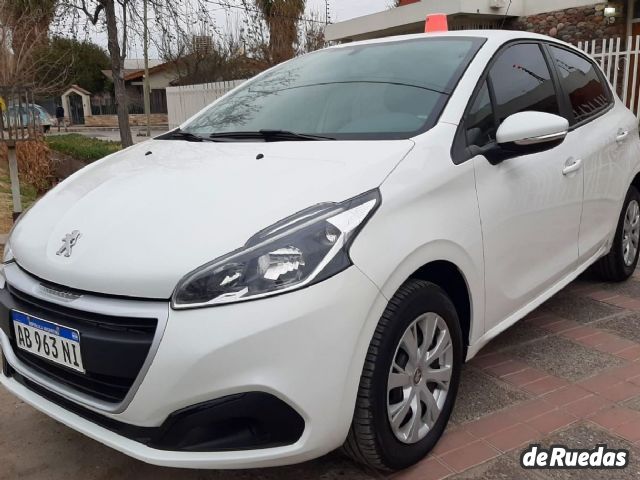 Peugeot 208 Usado en Mendoza, deRuedas