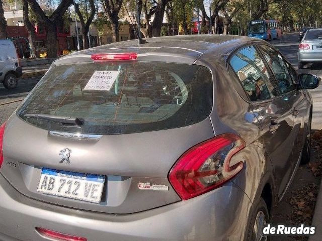 Peugeot 208 Usado en Mendoza, deRuedas