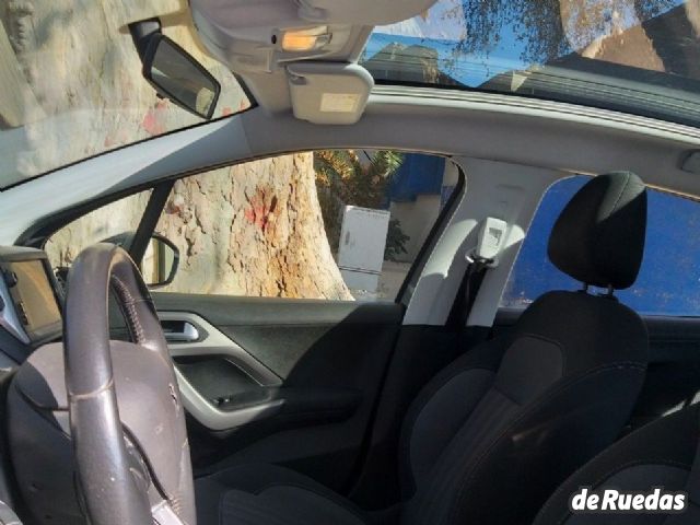 Peugeot 208 Usado en Mendoza, deRuedas