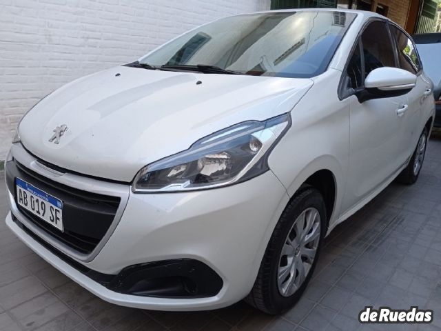 Peugeot 208 Usado en Mendoza, deRuedas