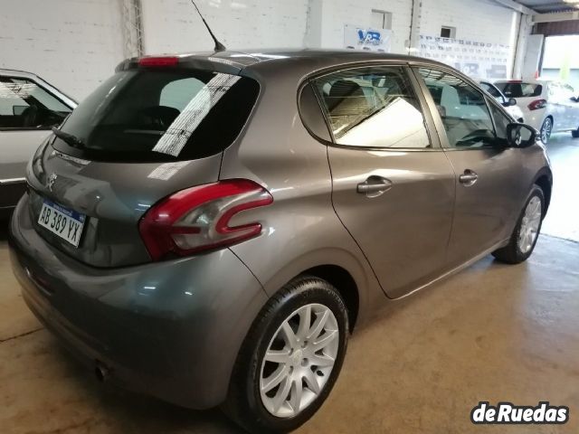 Peugeot 208 Usado en Mendoza, deRuedas
