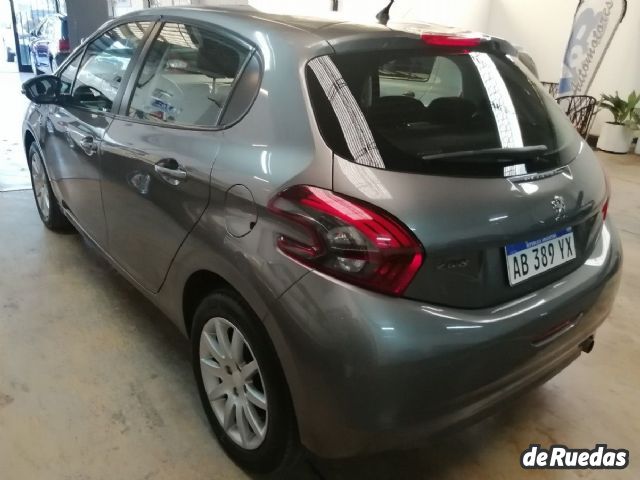 Peugeot 208 Usado en Mendoza, deRuedas